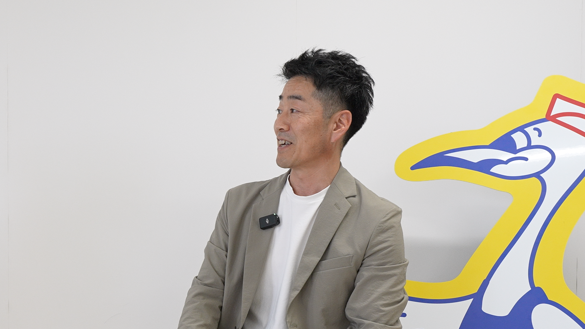 インタビューで組織づくりについて語る大石さん
